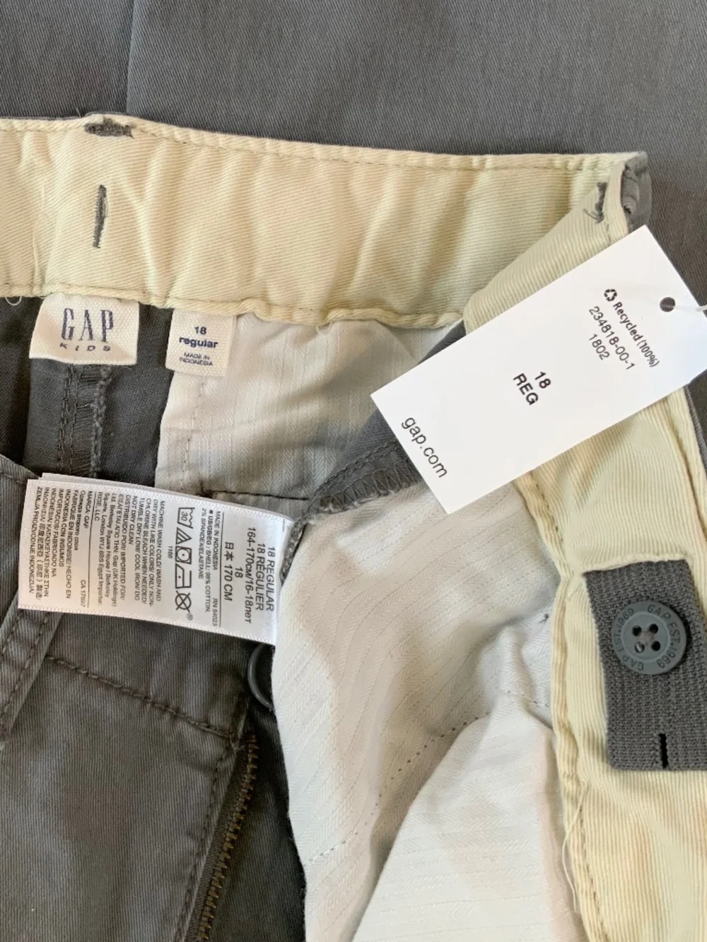 Kids GAP Lived-In Chino Khaki Pants